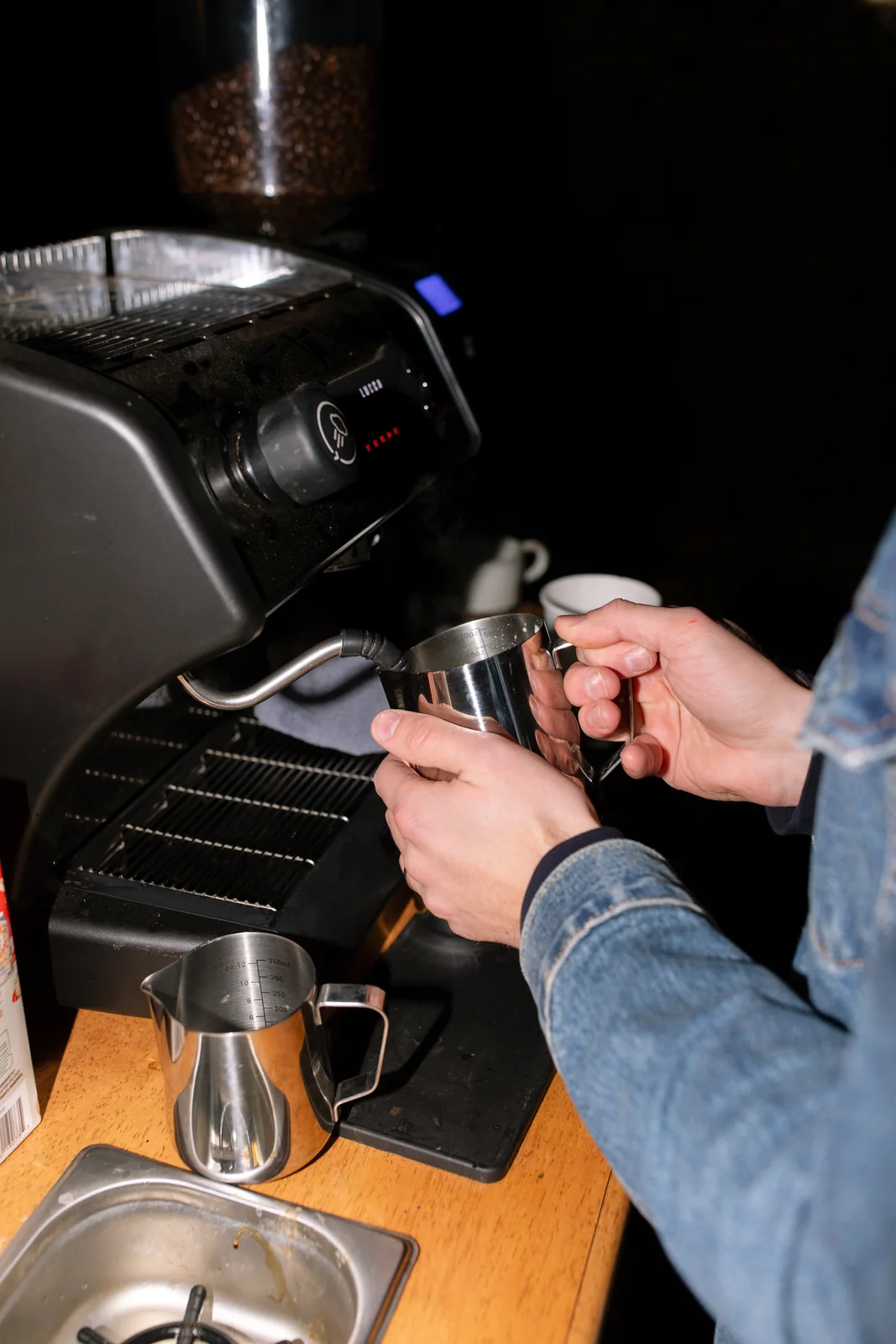 Branded cups and event detailing on a New Life Coffee Company cart